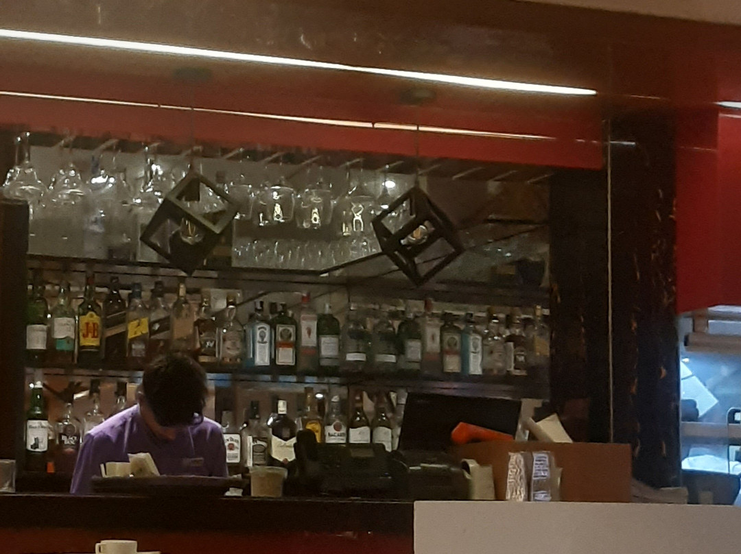 坎普尔水晶雷珍塔中央酒店主图