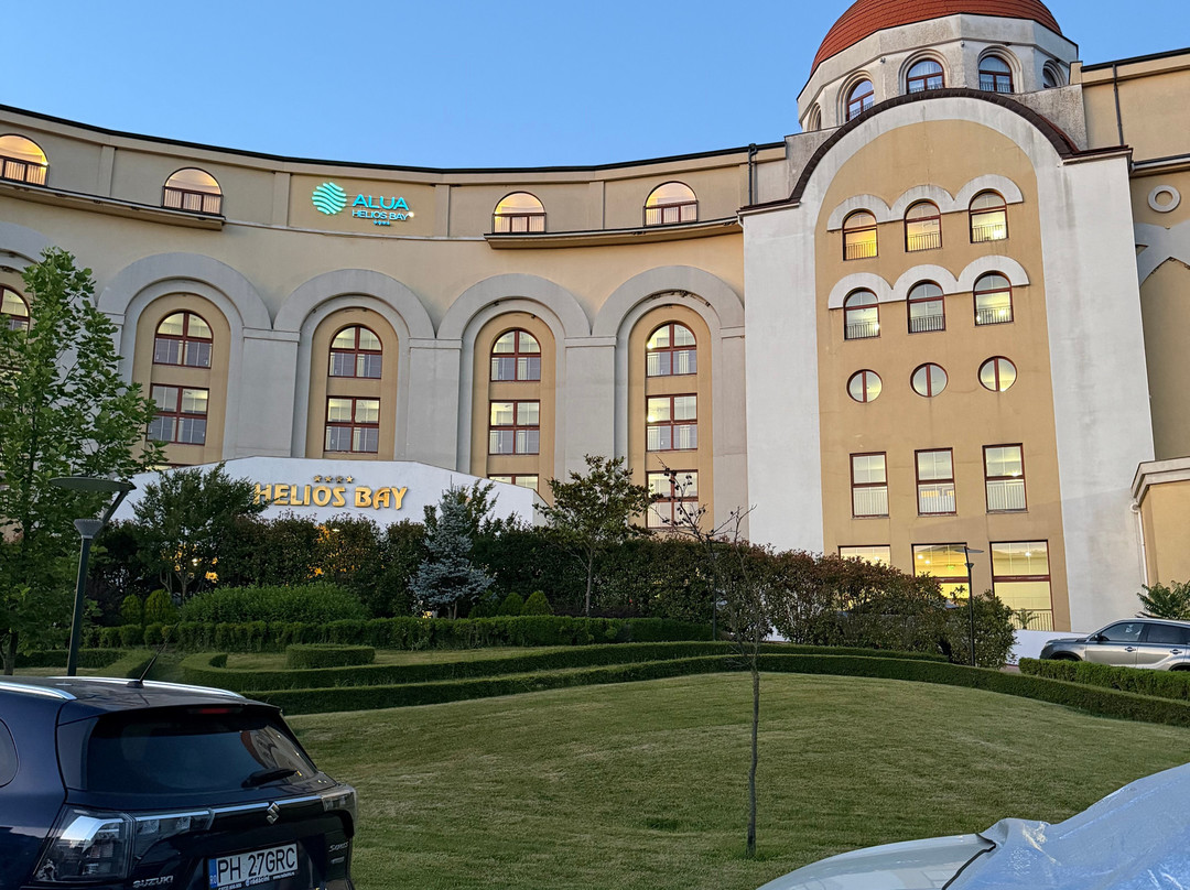 阿鲁阿赫利俄斯湾酒店主图