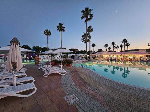 Riva Nuova Camping Village-旅行者