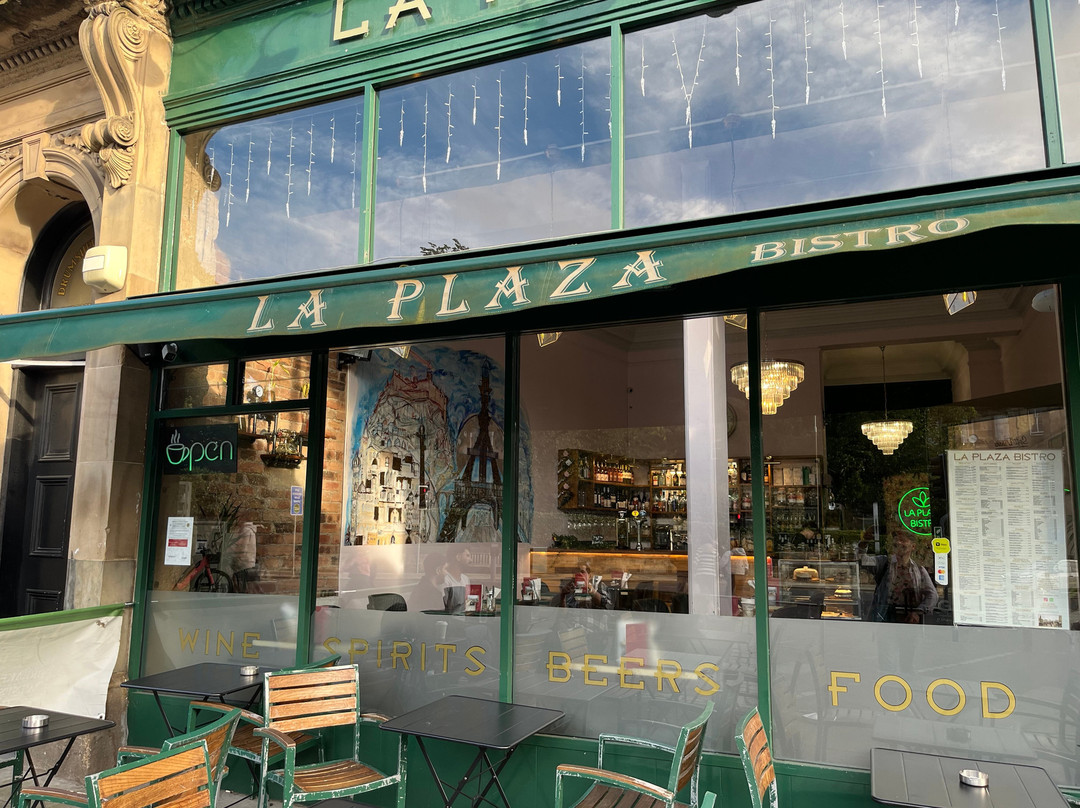 La Plaza Bistro