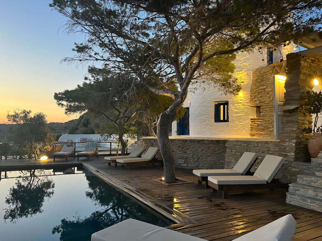 Zen Blue Mills in Kea - Red Suite主图