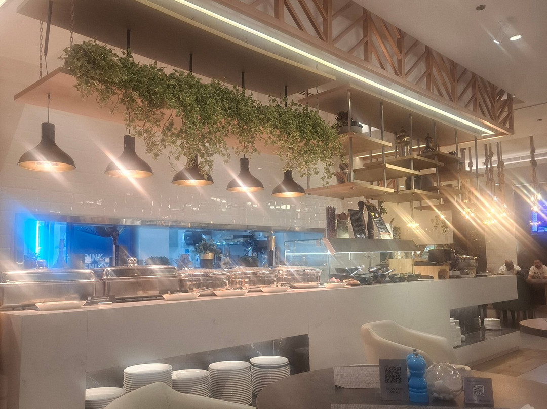 达马克山丘2号酒店-罗塔纳旗下Edge酒店主图