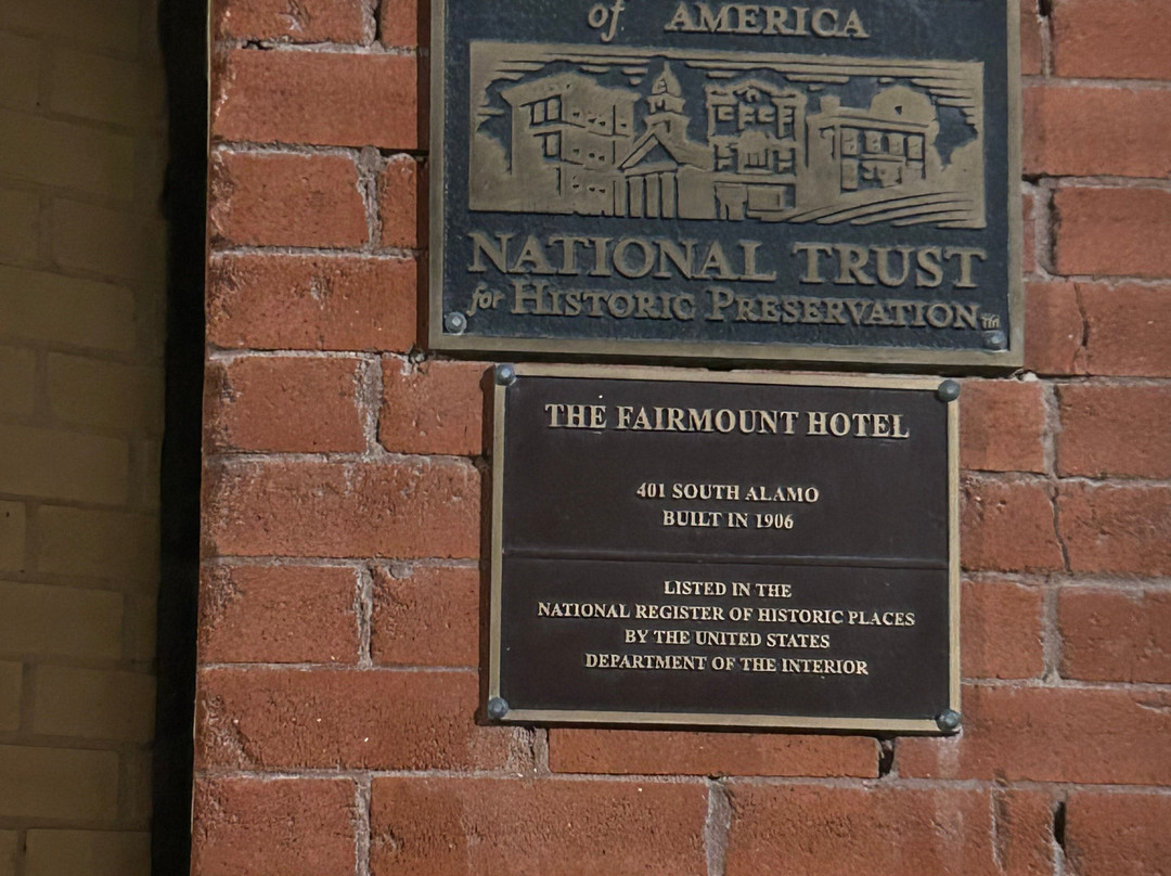 Fairmount Hotel The Unbound Collection by Hyatt主图