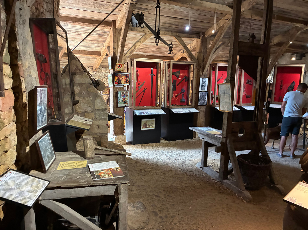 The Maison Forte de Reignac-Tursac必去景点
