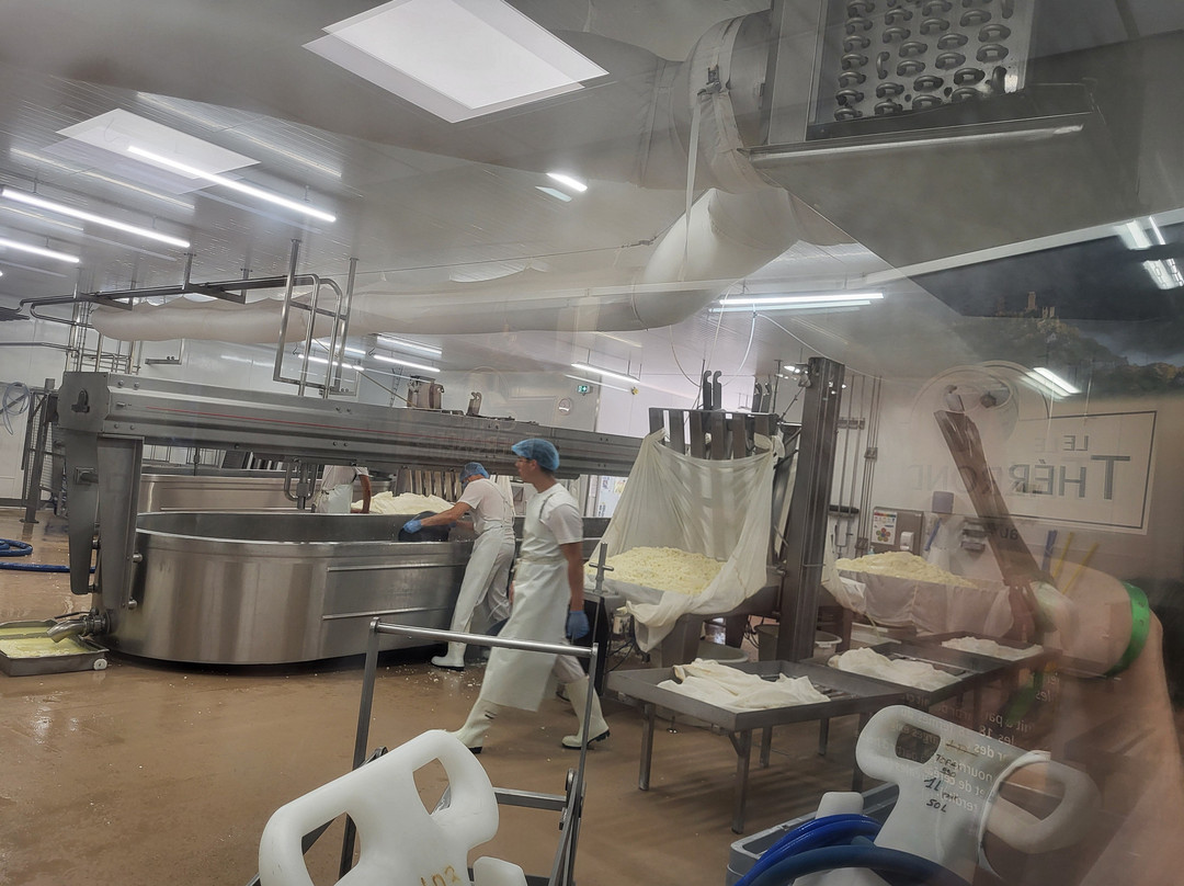 Coopérative Fromagère du Plateau de Bouclans-Nancray必去景点