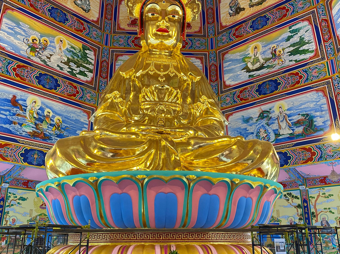 Wat Mahathat Wachiramongkol-奥律必去景点