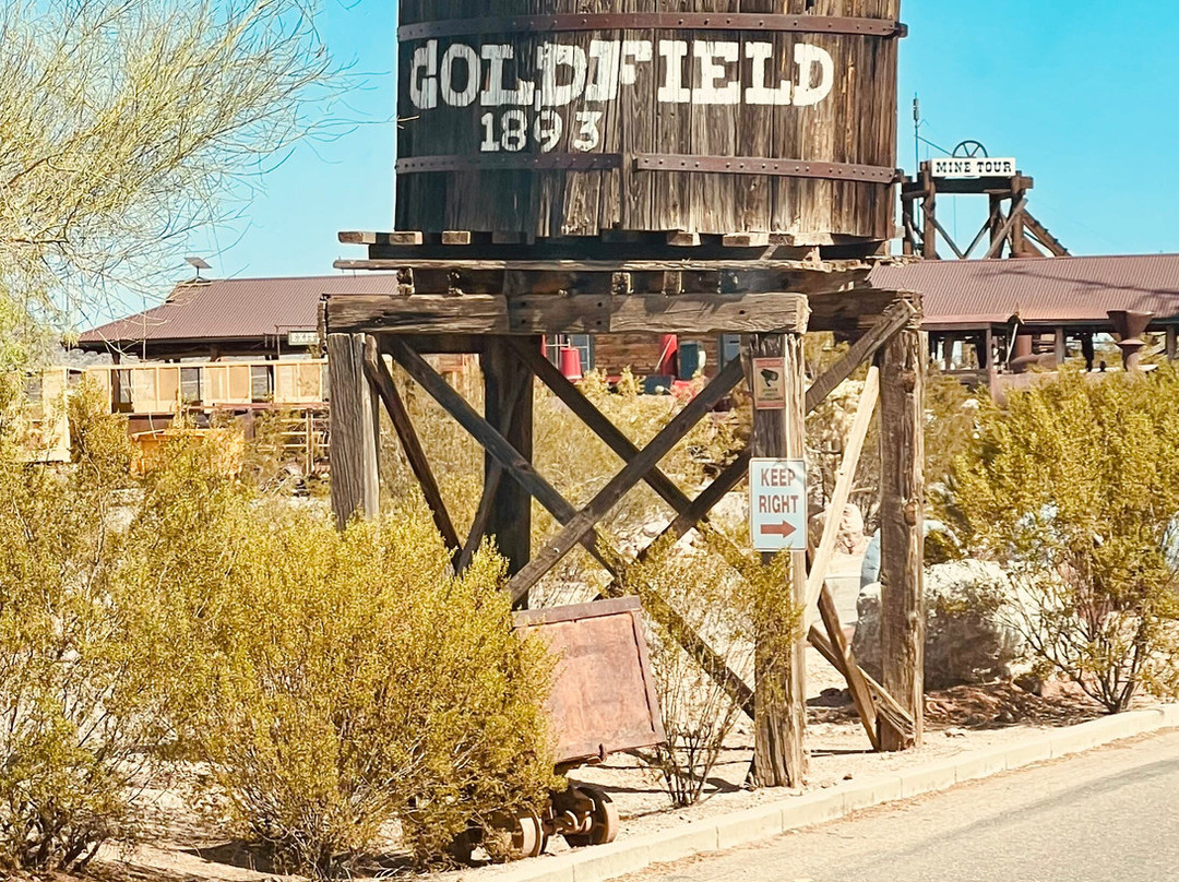 Goldfield Ghost Town-Apache Junction必去景点