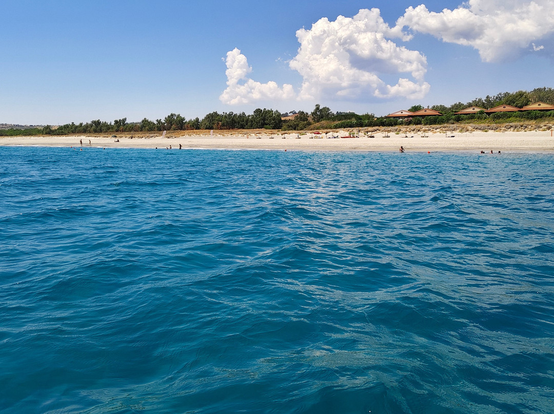 Calalandrusa Beach Resort主图