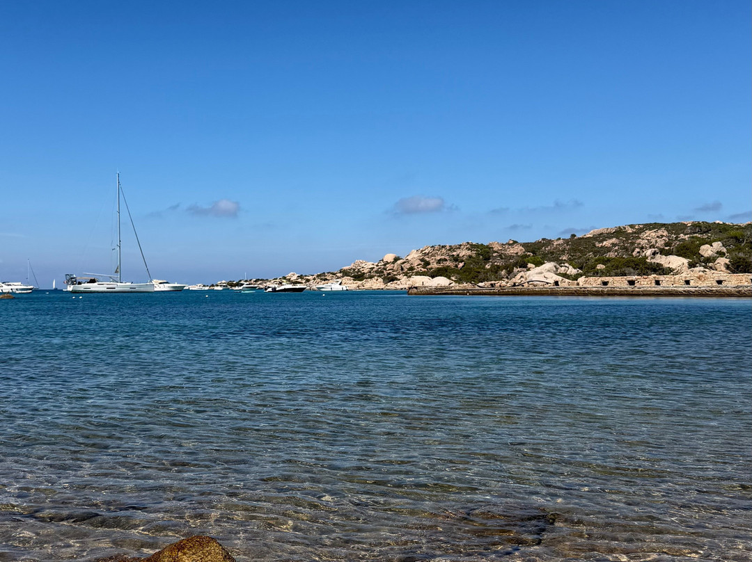 Cala Garibaldi-Caprera必去景点