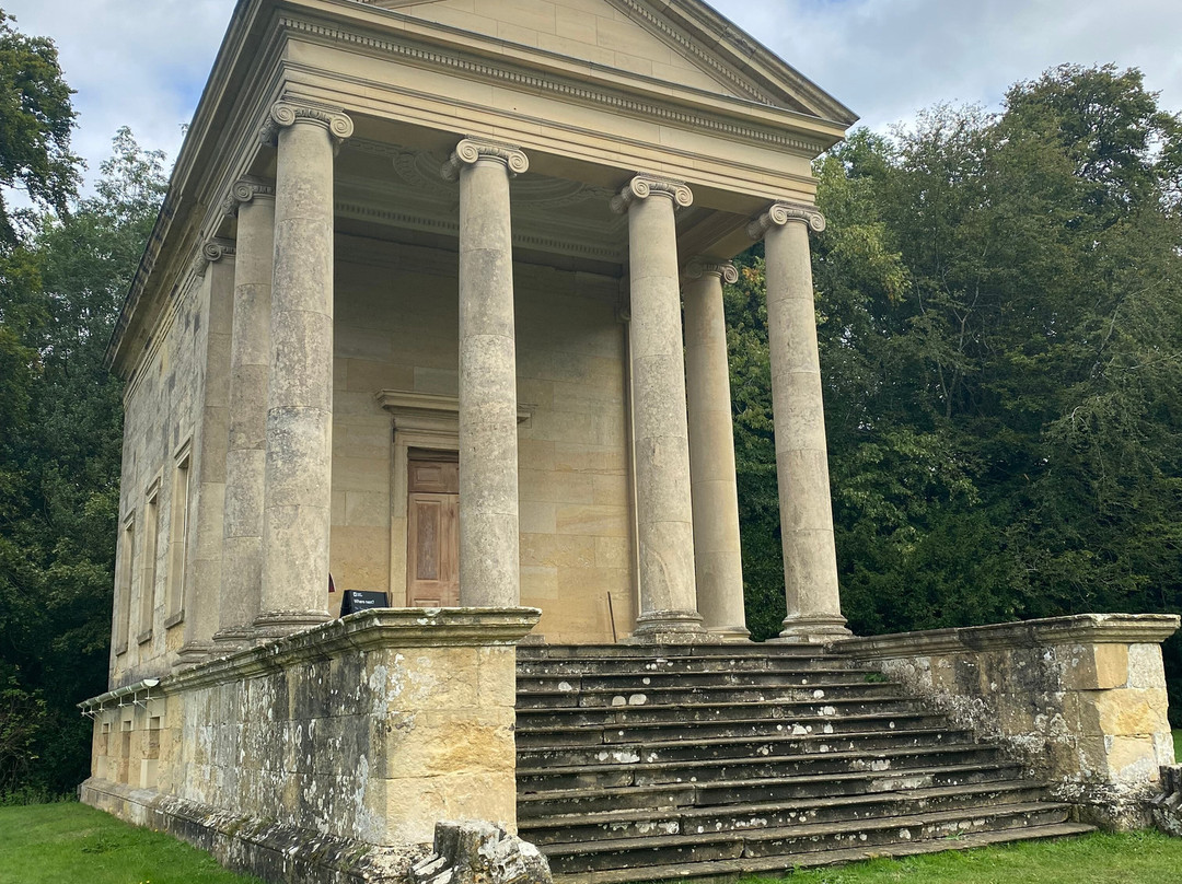 Rievaulx Abbey-赫尔姆斯利必去景点