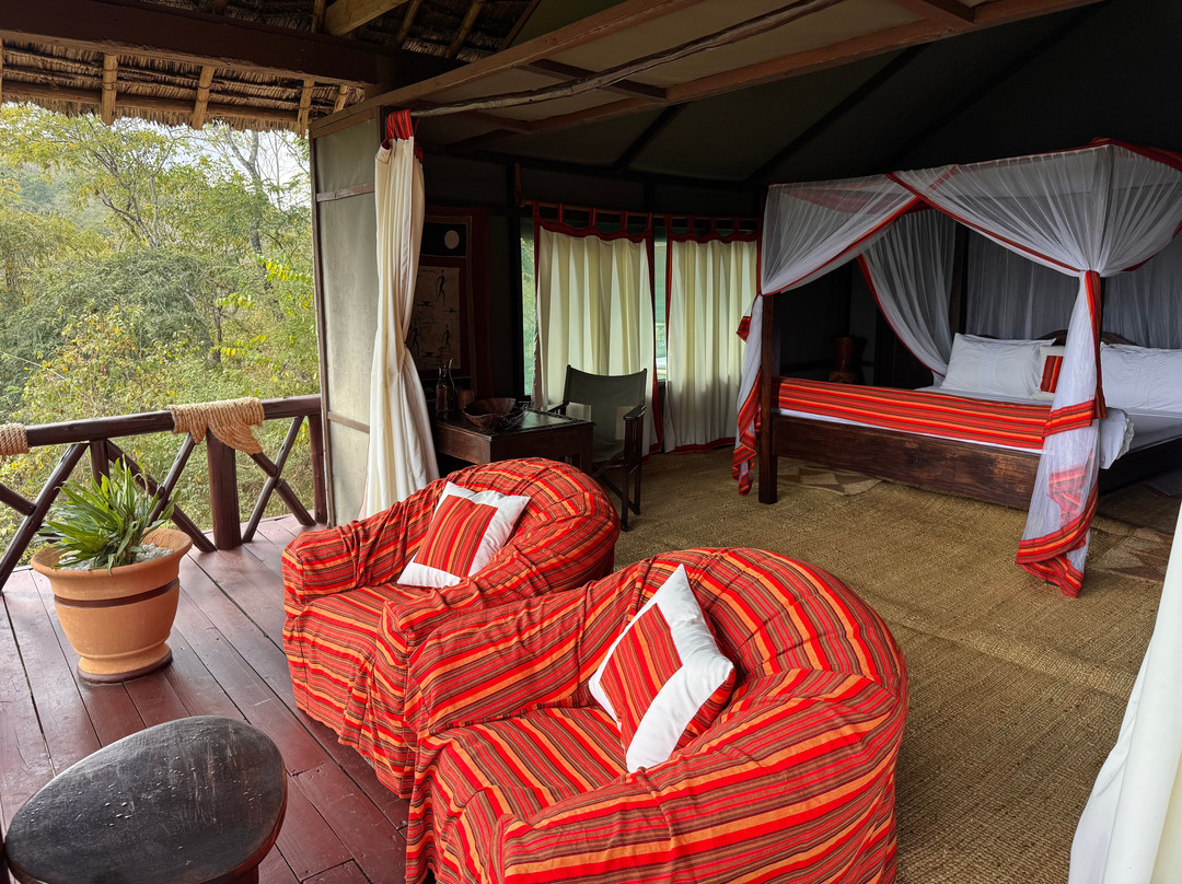 Sable Mountain Lodge, A Tent with a View Safaris主图