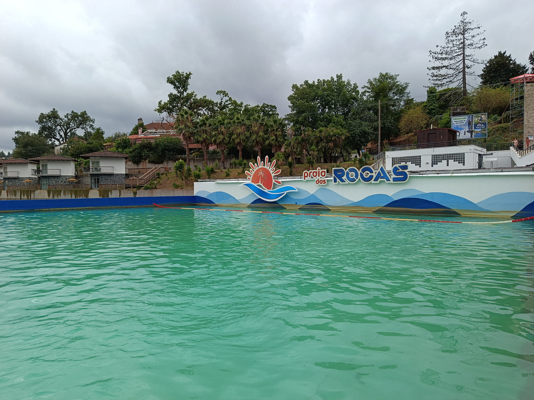 Praia das Rocas-Castanheira de Pera必去景点