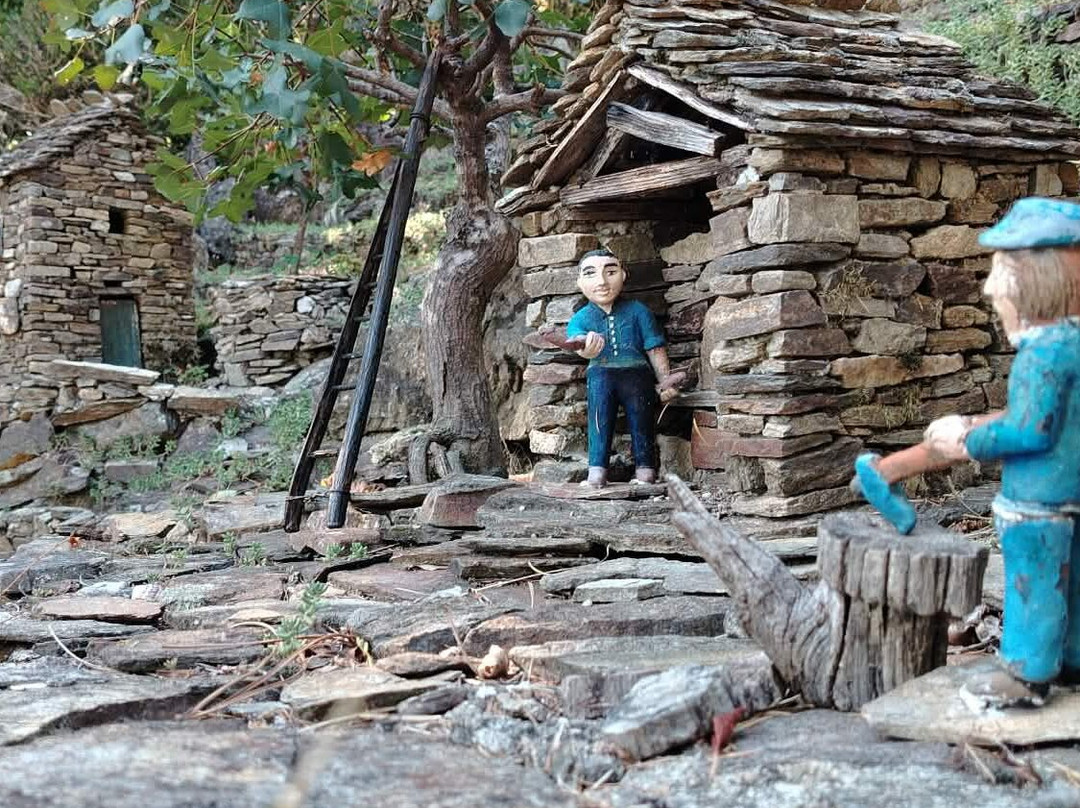 Le Ron Des Fades Village Miniature-Dompnac必去景点