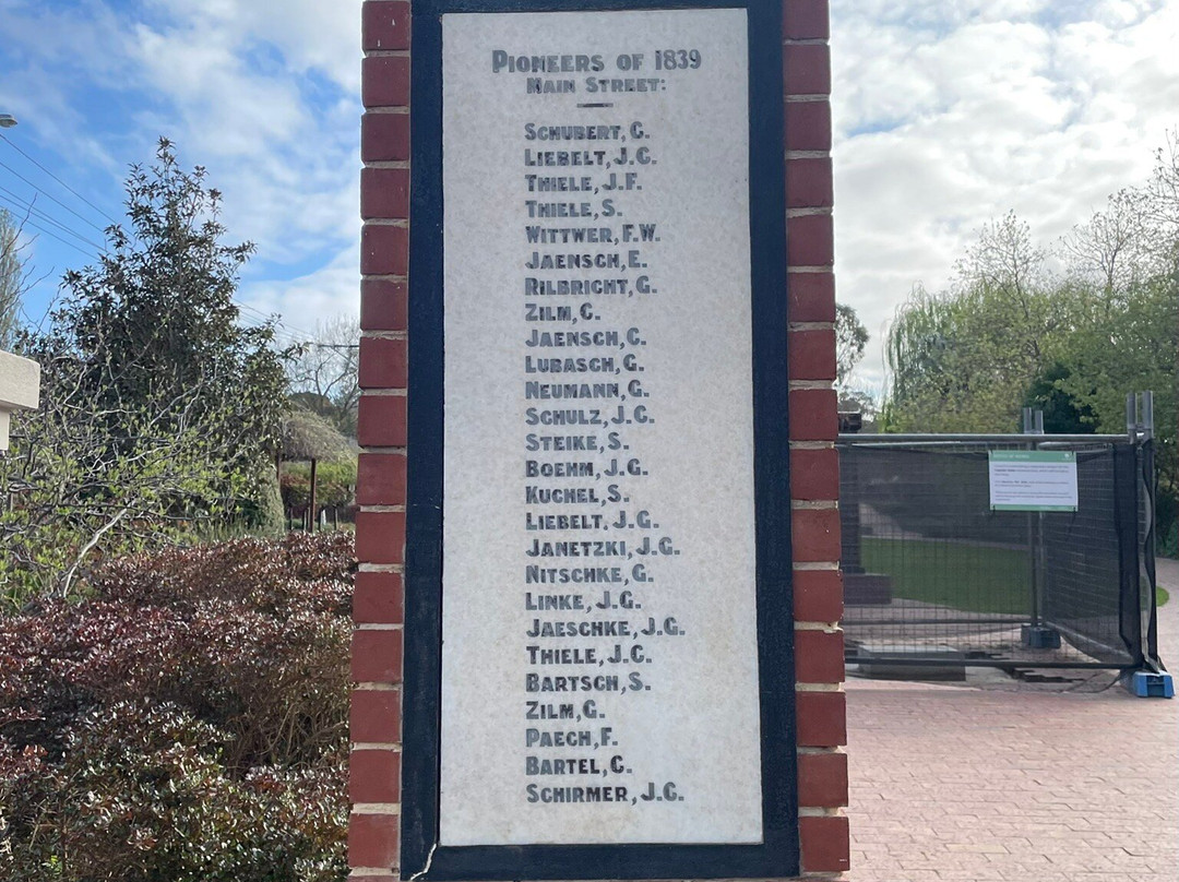 Pioneer Memorial Gardens-汉道夫德国村必去景点