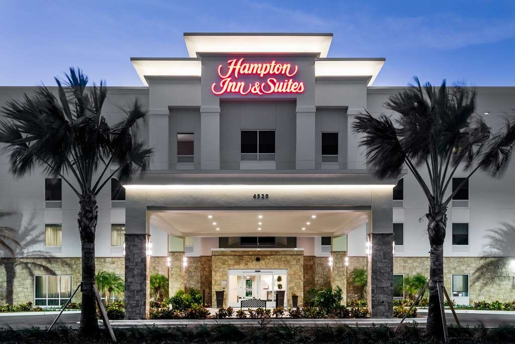 Hampton Inn & Suites West Melbourne-Palm Bay Road主图