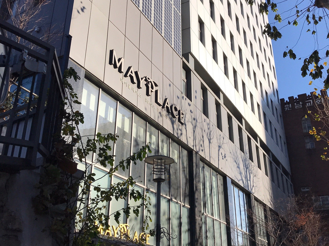 梅普雷斯酒店主图