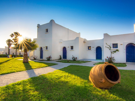 埃俄罗斯海滩酒店