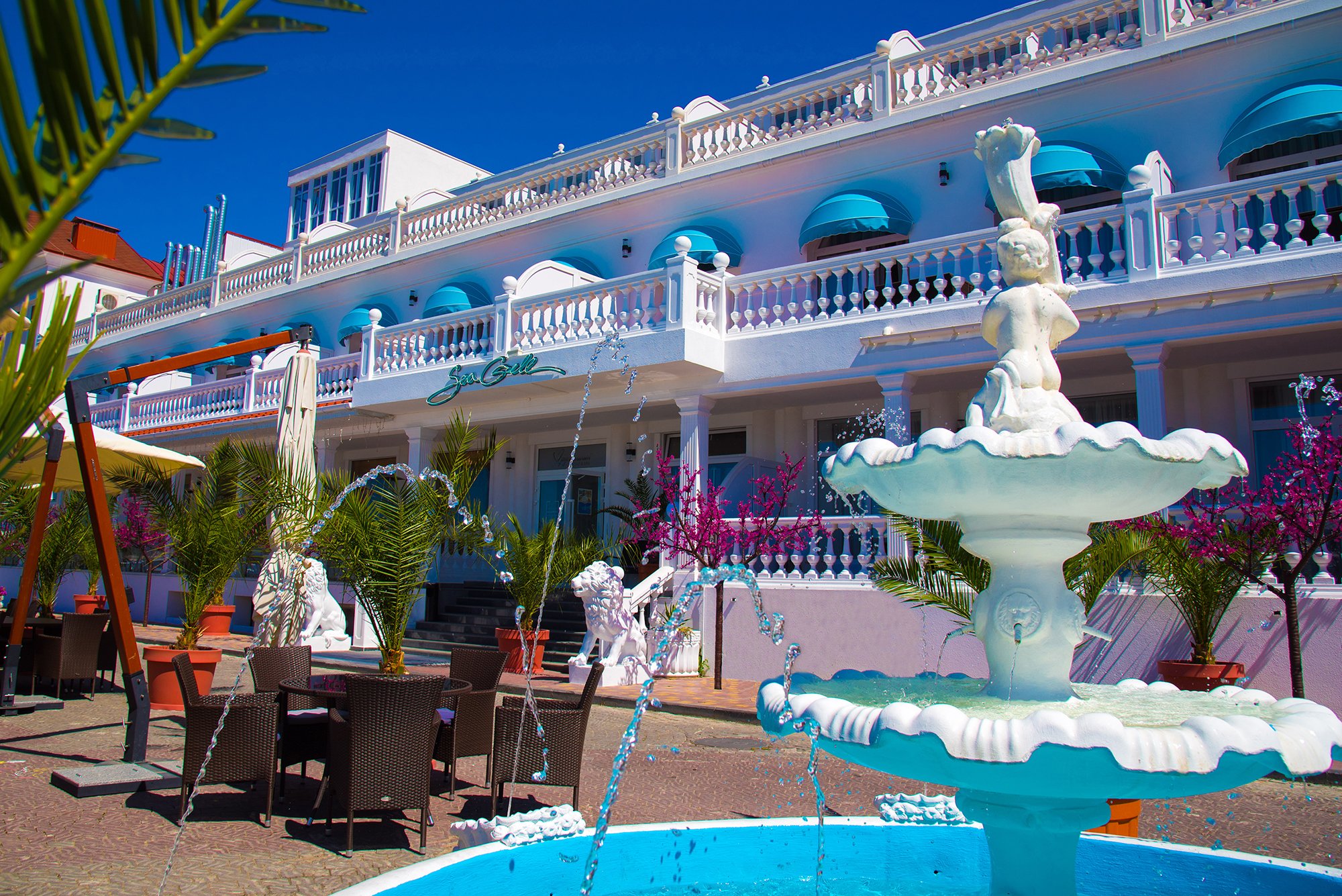 Hrustalniy Resort & Spa-官方
