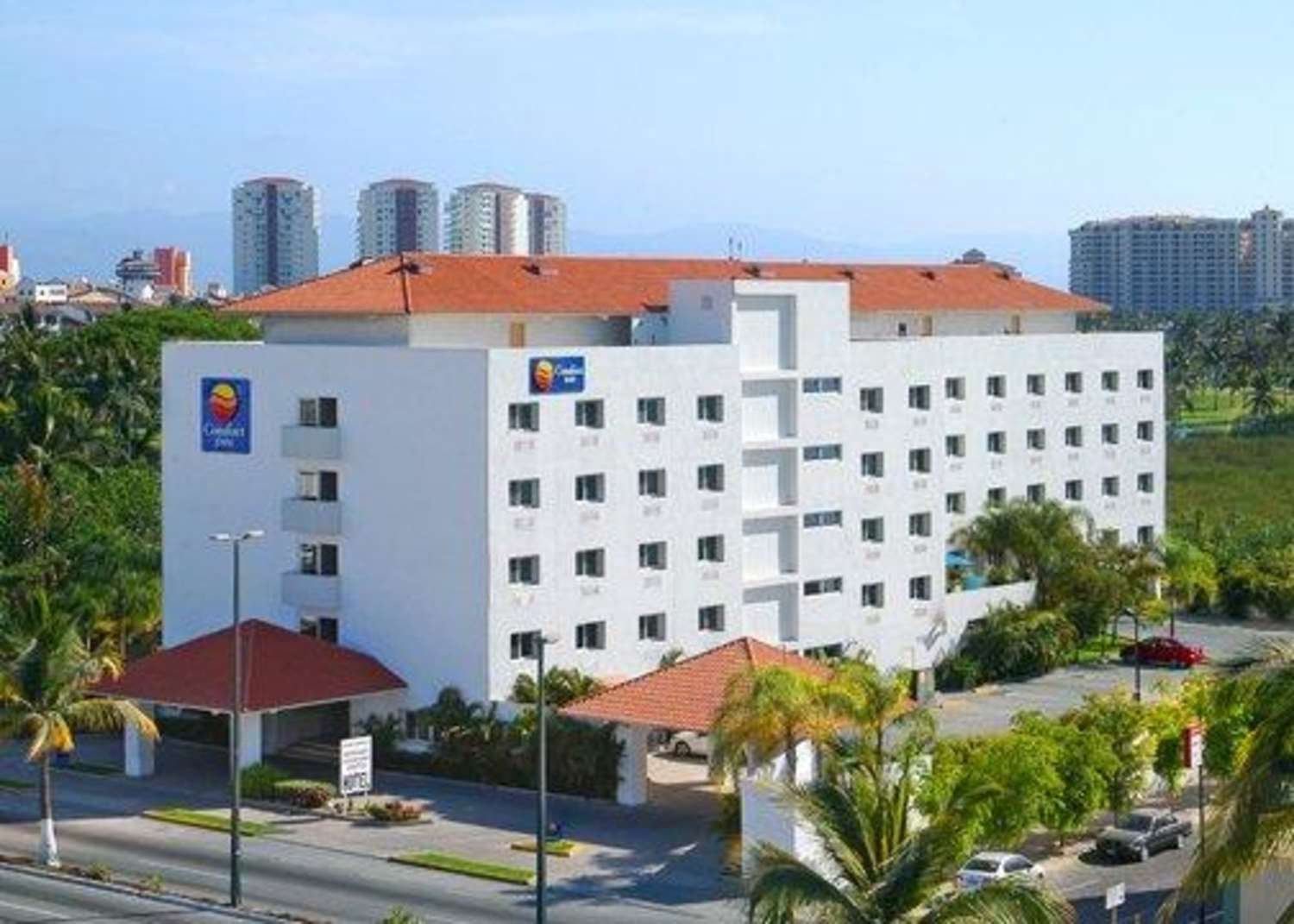 Comfort Inn Puerto Vallarta Golfside & Marina-官方