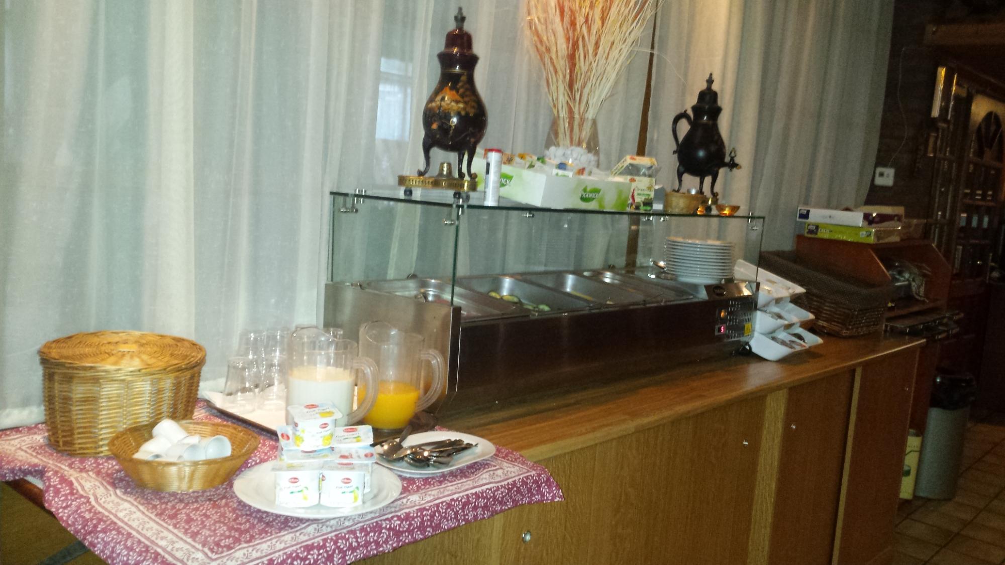 Hotel-Café-Restaurant Het Zwanemeer-餐饮