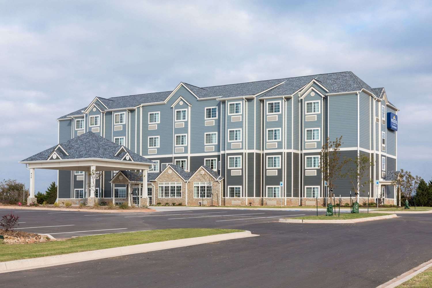Microtel Inn & Suites by Wyndham Perry-官方