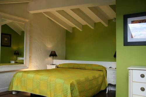 San Vicente de la Barquera酒店住宿-Apartamentos Rincon Del Puerto
