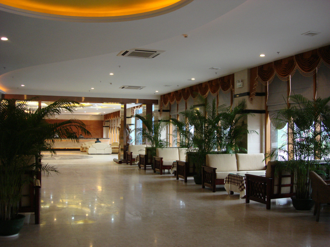 新春梅商务宾馆