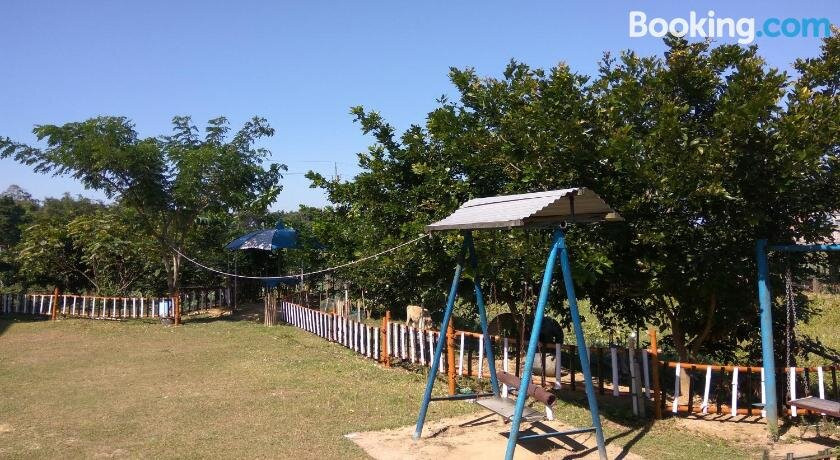 Waah Kaziranga Lodge