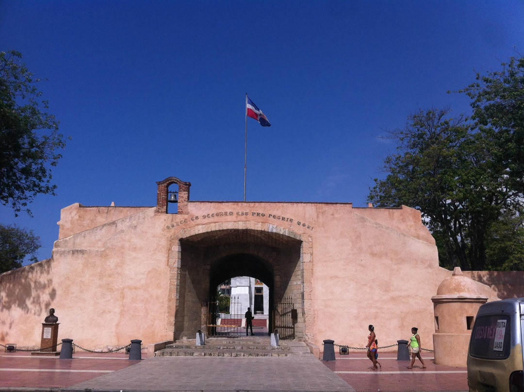 La Puerta del Conde景点图片