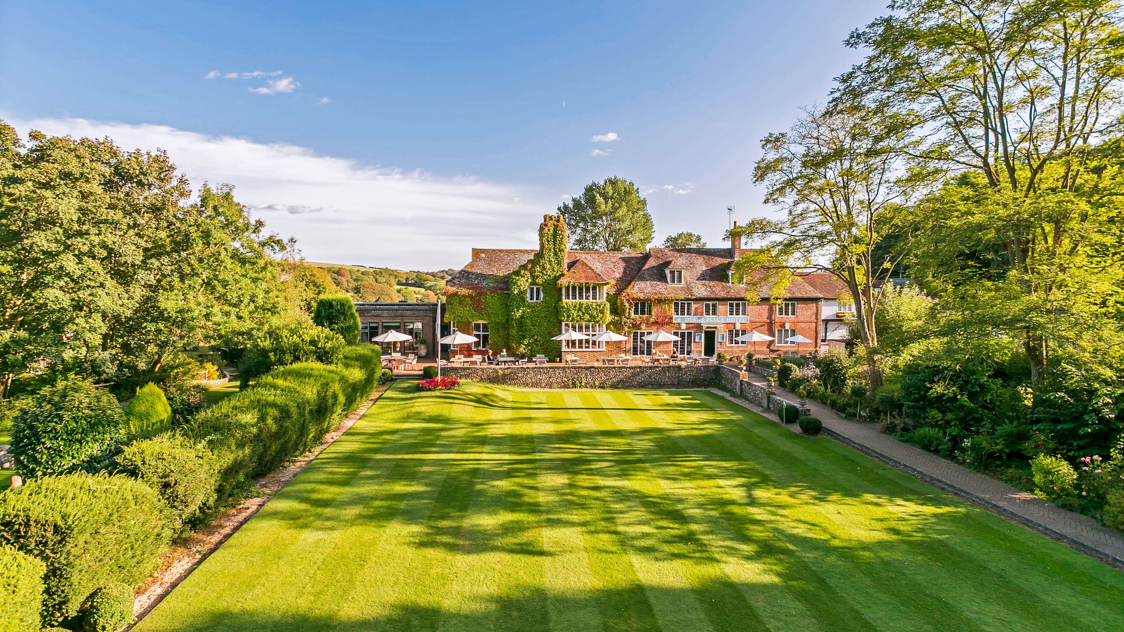 The Alfriston-官方