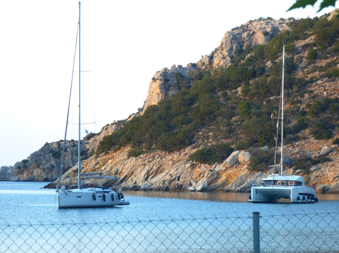 Vagionia Beach-Ag. Nektarios必去景点