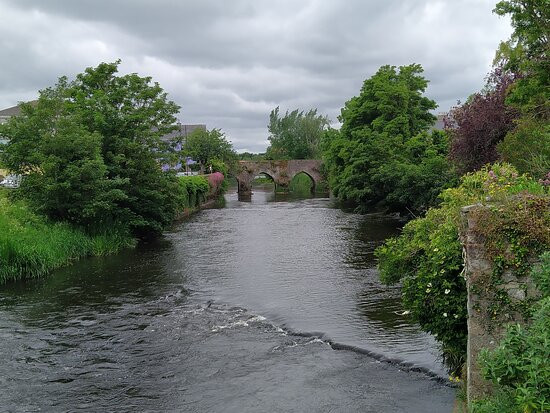 Ireland's Oldest Bridge-Trim必去景点