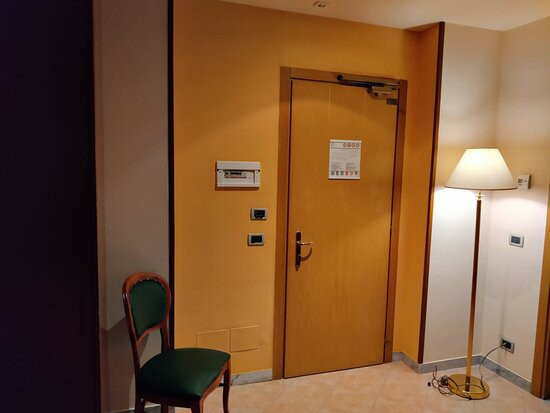 欧亚希迪帝夏波里酒店主图