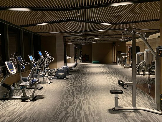 济南鲁能希尔顿酒店及公寓主图