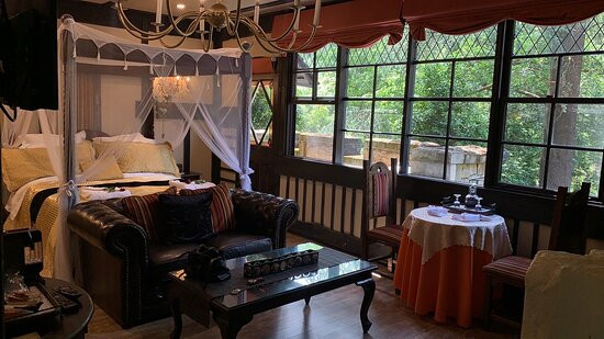 Aquila Nova Retreat主图