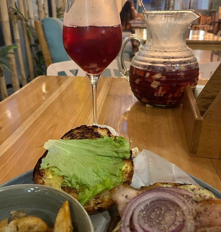 Gora Restaurante Bar