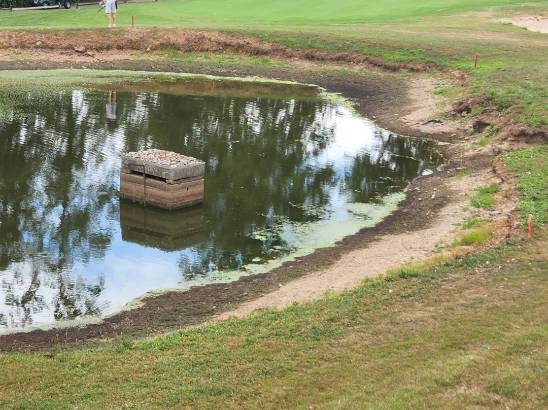PineCrest Country Club - Golf Course