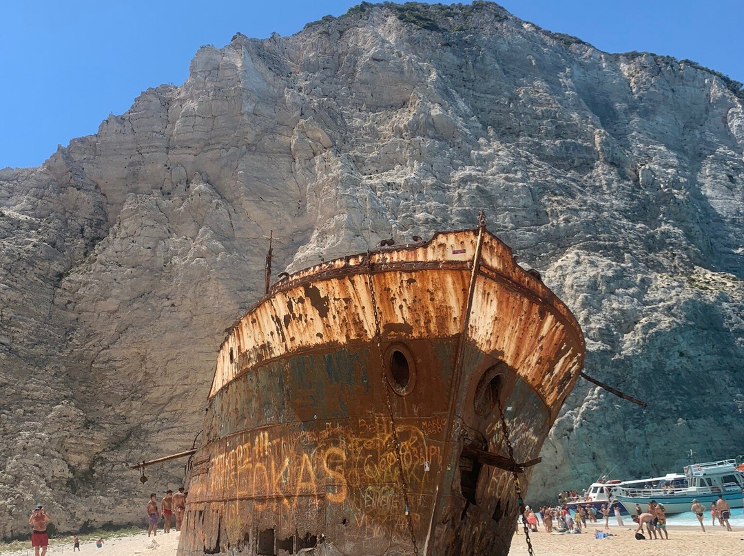 Captain of Cruises景点图片
