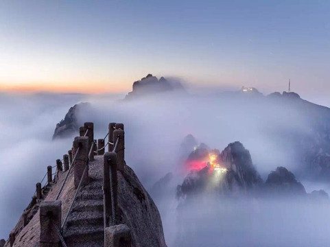Huangshan Enthralled