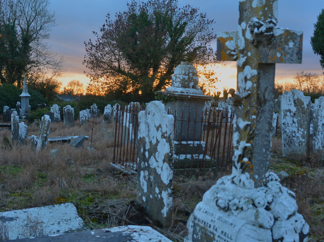 Moydow Parish Graveyard Old-Longford必去景点