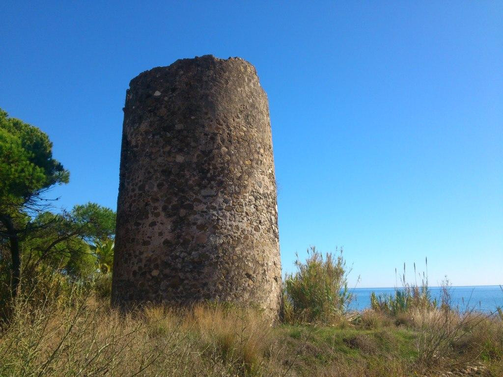 Torre del Velerin景点图片