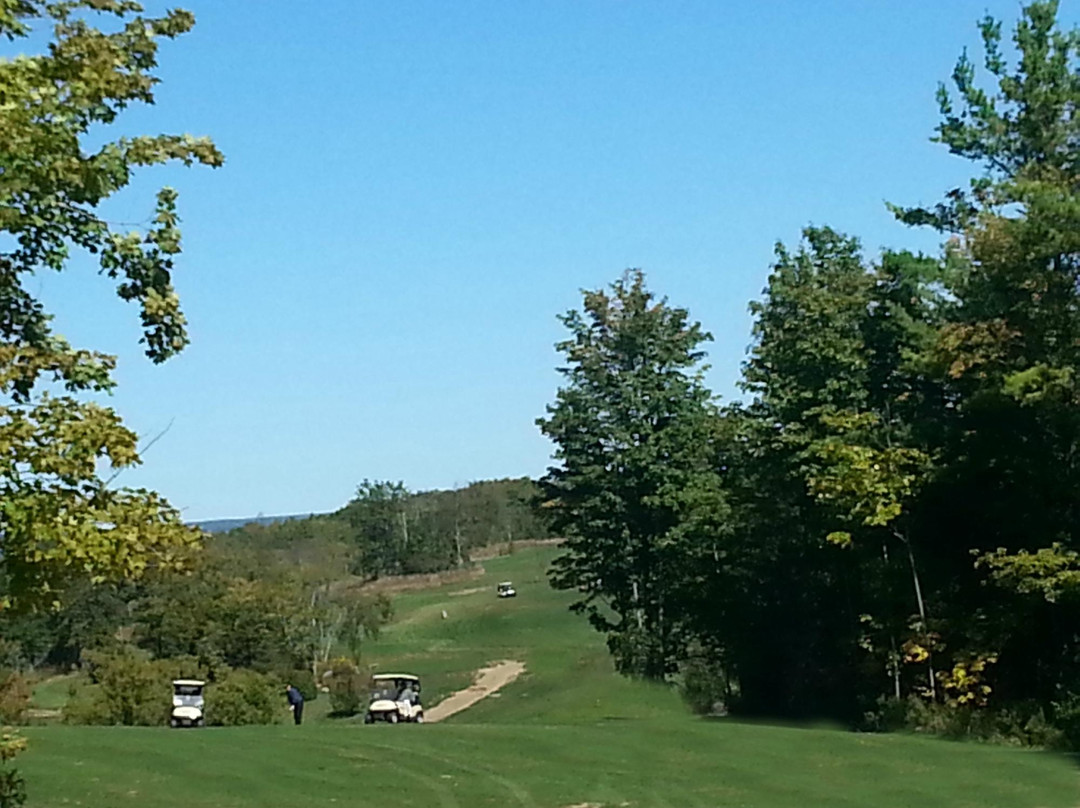 Quinte Hills Golf Course景点图片