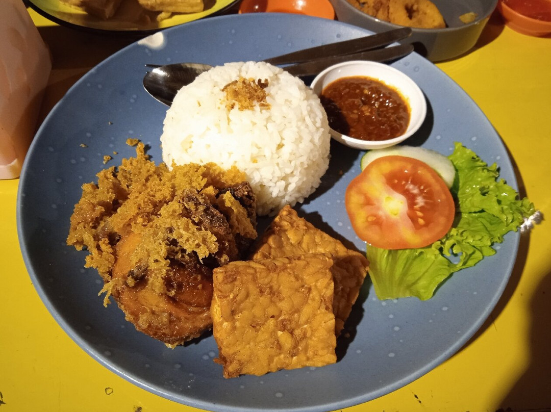 Joglomas Resto