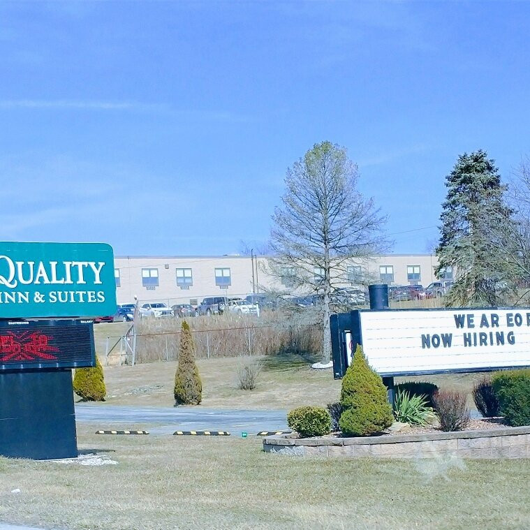 Quality Inn & Suites Indiana主图