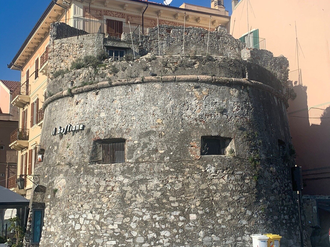 Torrione Medievale-Ceriale必去景点