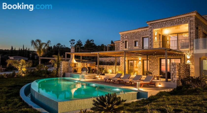 Zeus Exclusive Villas主图