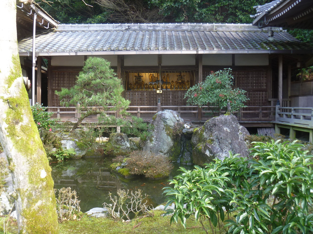 Basho no Ike-大津市必去景点