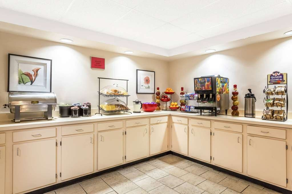 Ramada by Wyndham Luling主图