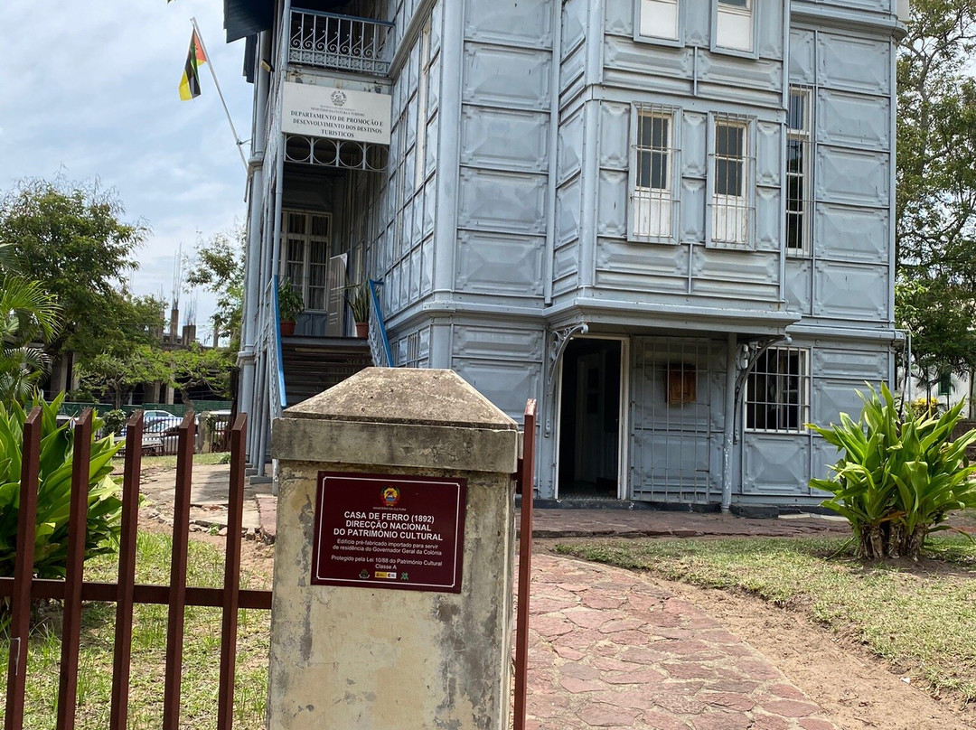 Casa de Ferro (The Iron House)景点图片