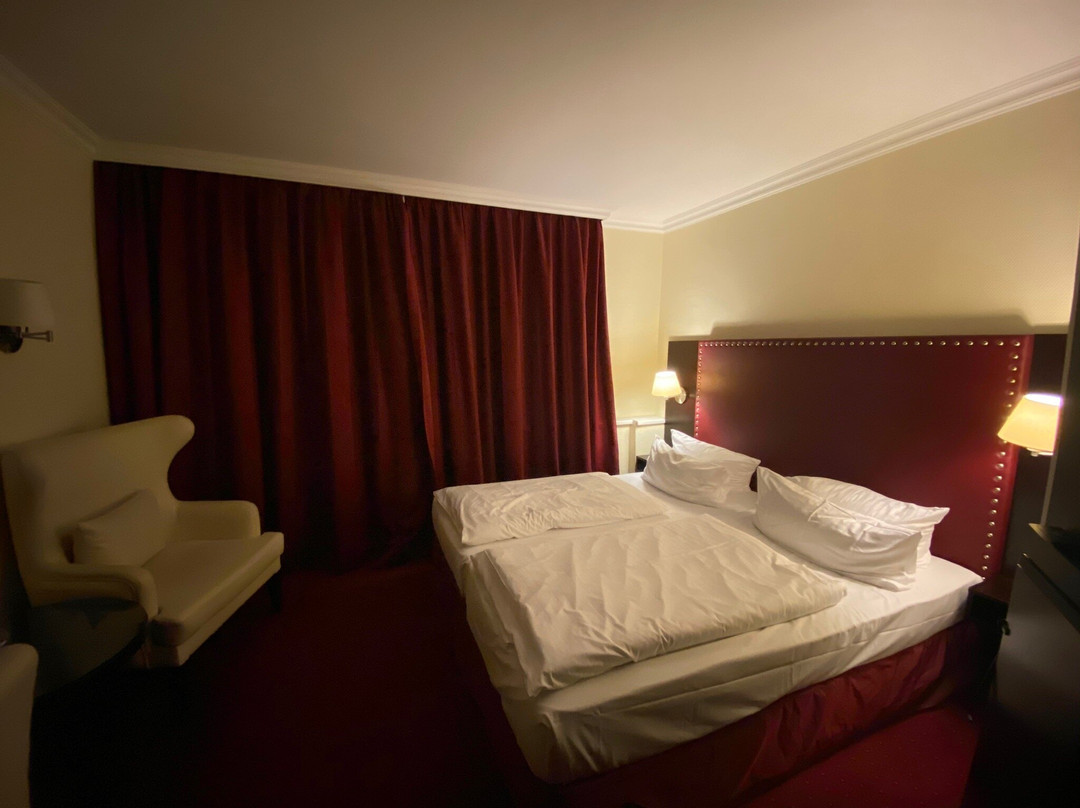 哈佛坎普酒店主图